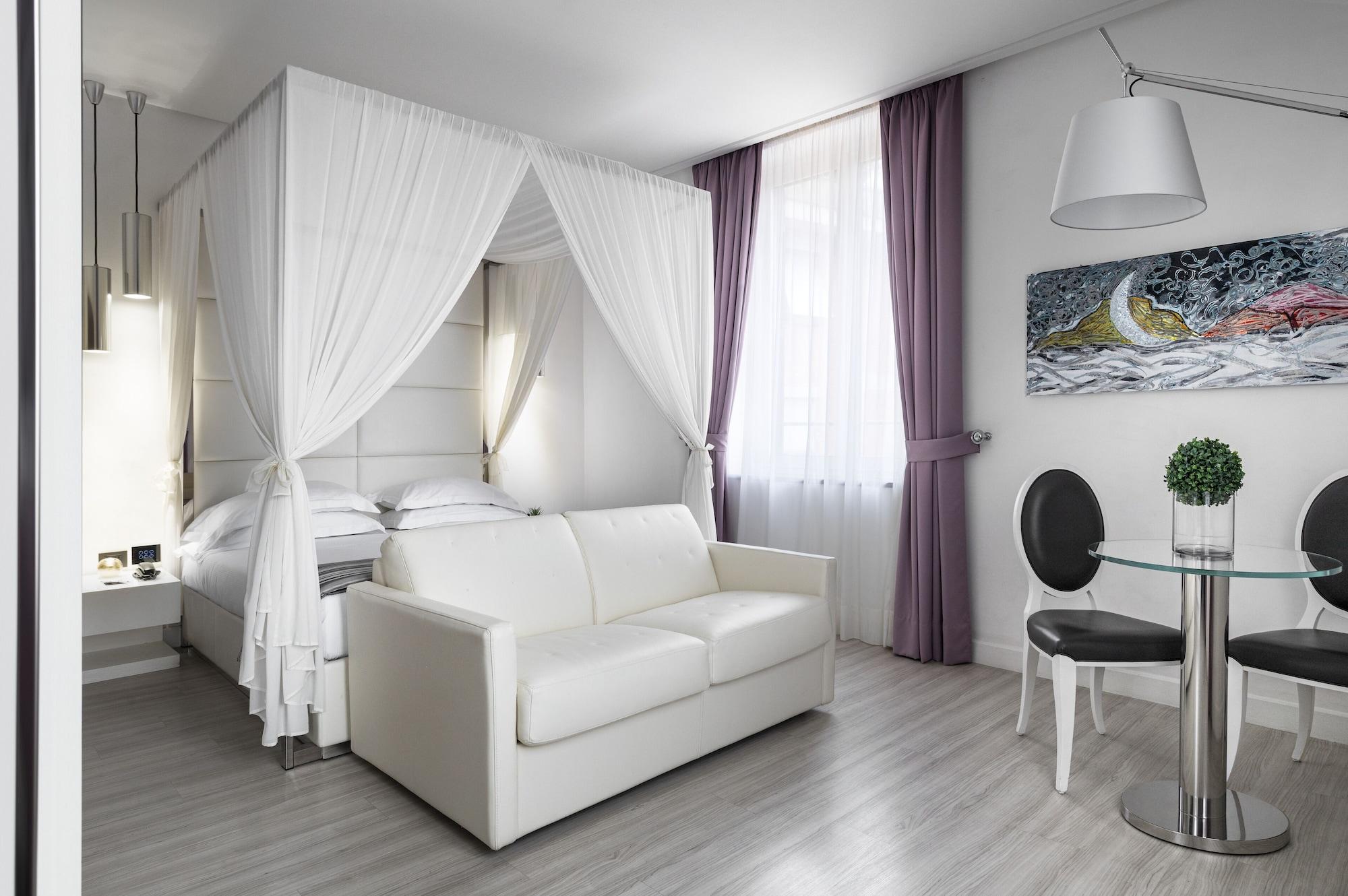 Lhp Hotel Santa Margherita Palace & Spa Santa Margherita Ligure Bagian luar foto A room at the hotel