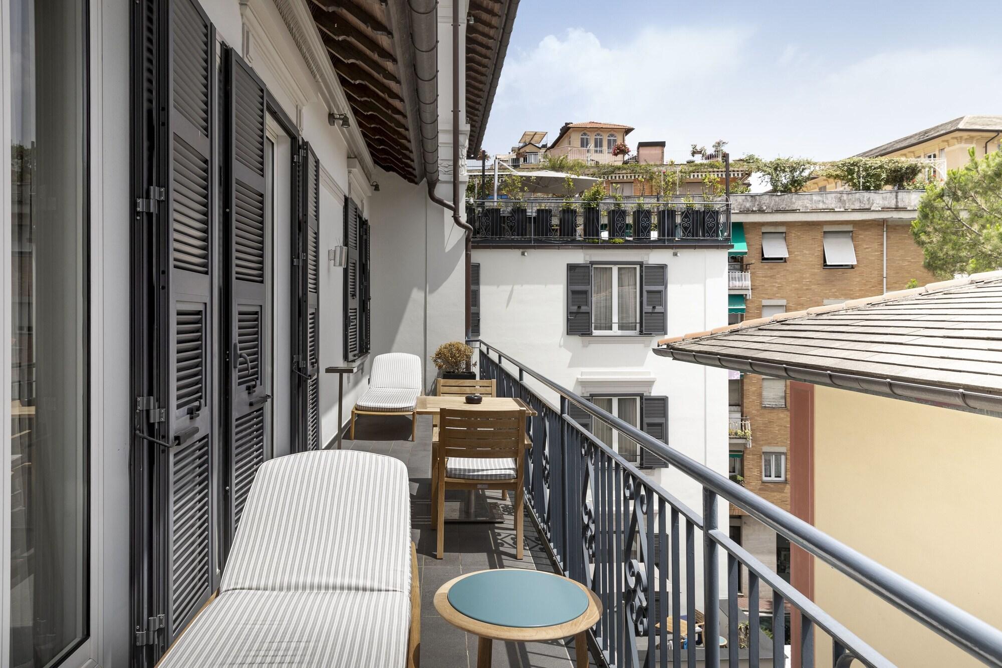 Lhp Hotel Santa Margherita Palace & Spa Santa Margherita Ligure Bagian luar foto A balcony