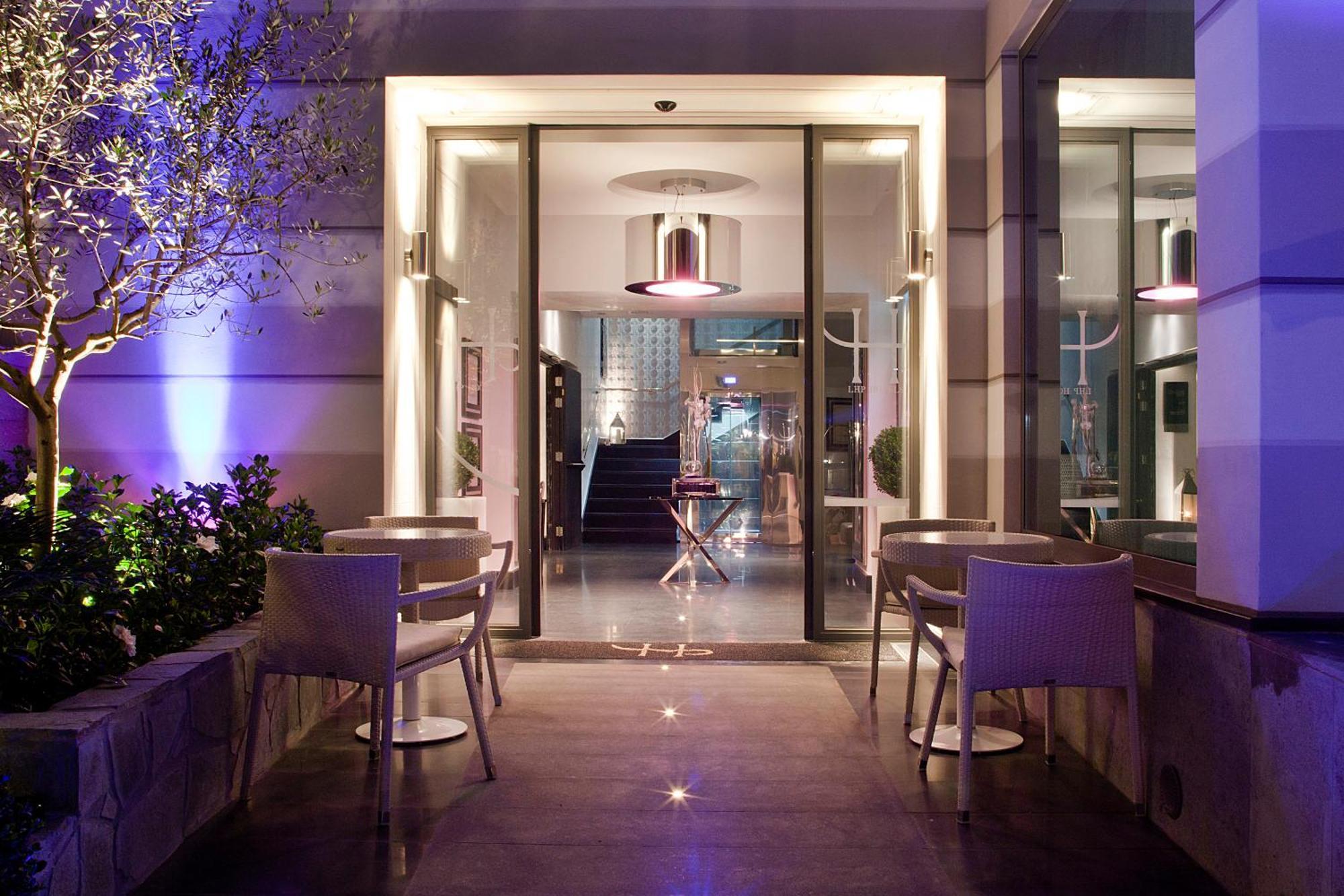 Lhp Hotel Santa Margherita Palace & Spa Santa Margherita Ligure Interior foto The entrance to the restaurant